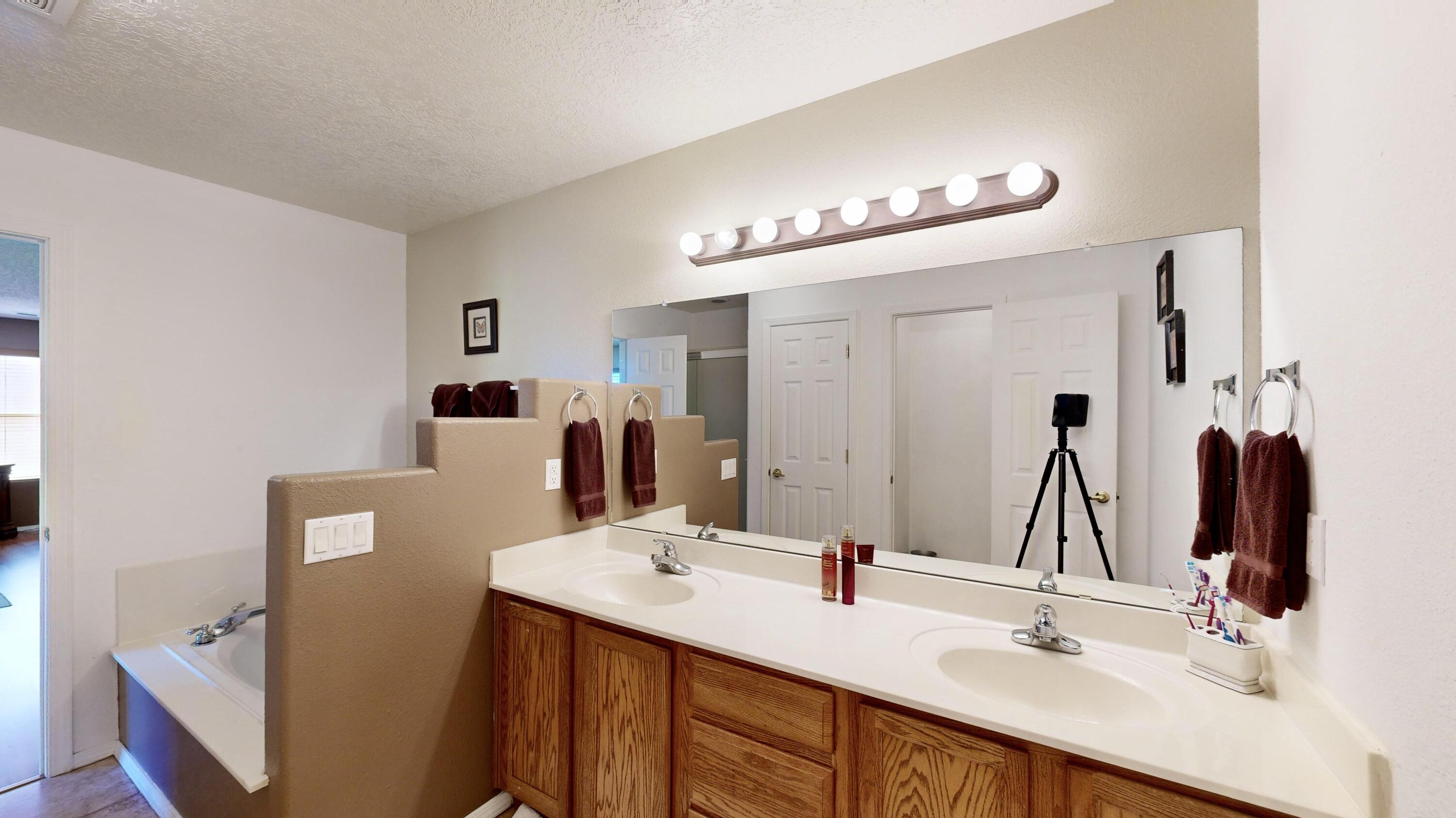 3032 Cochiti Street, Rio Rancho, New Mexico image 39