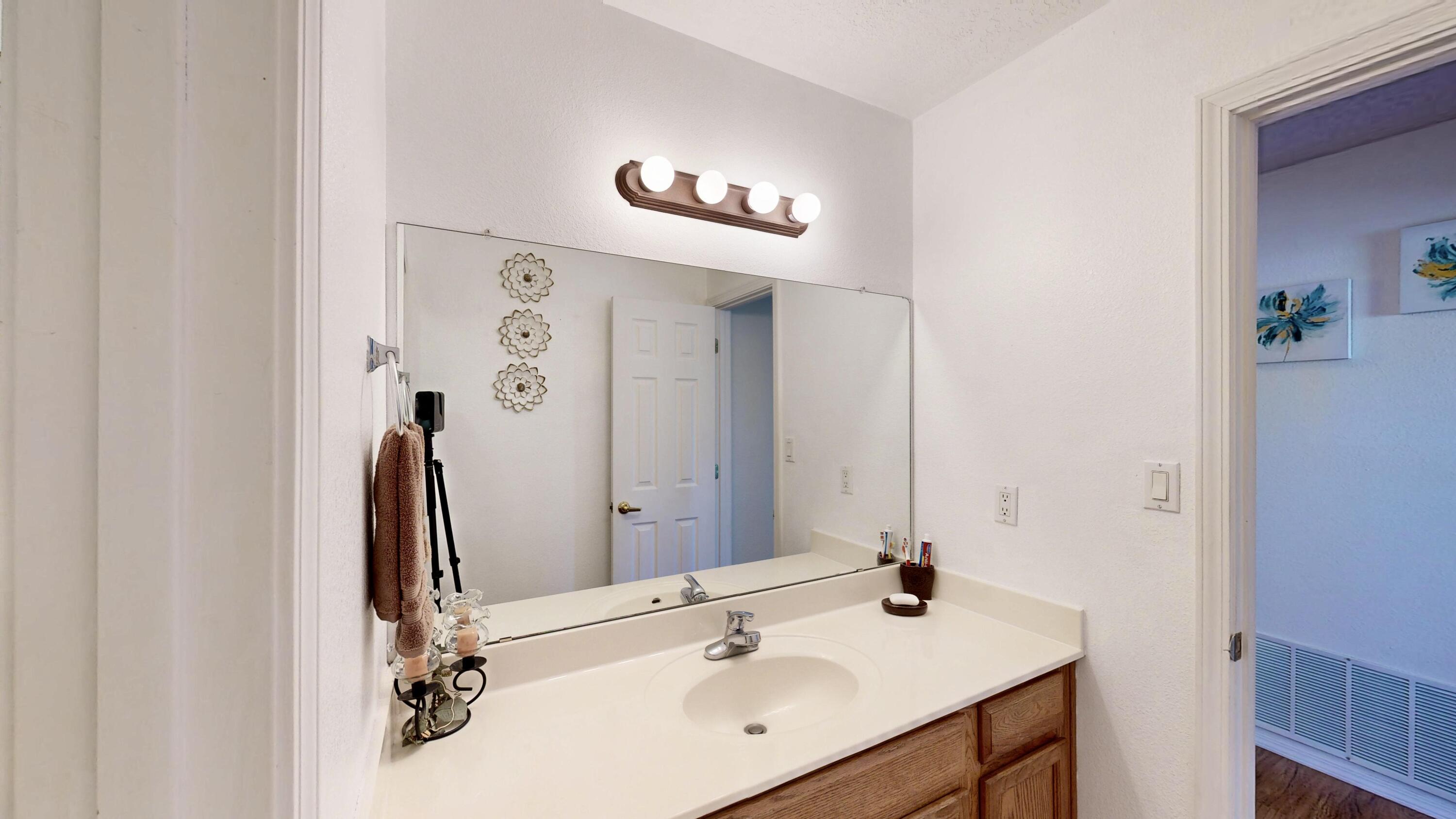 3032 Cochiti Street, Rio Rancho, New Mexico image 29