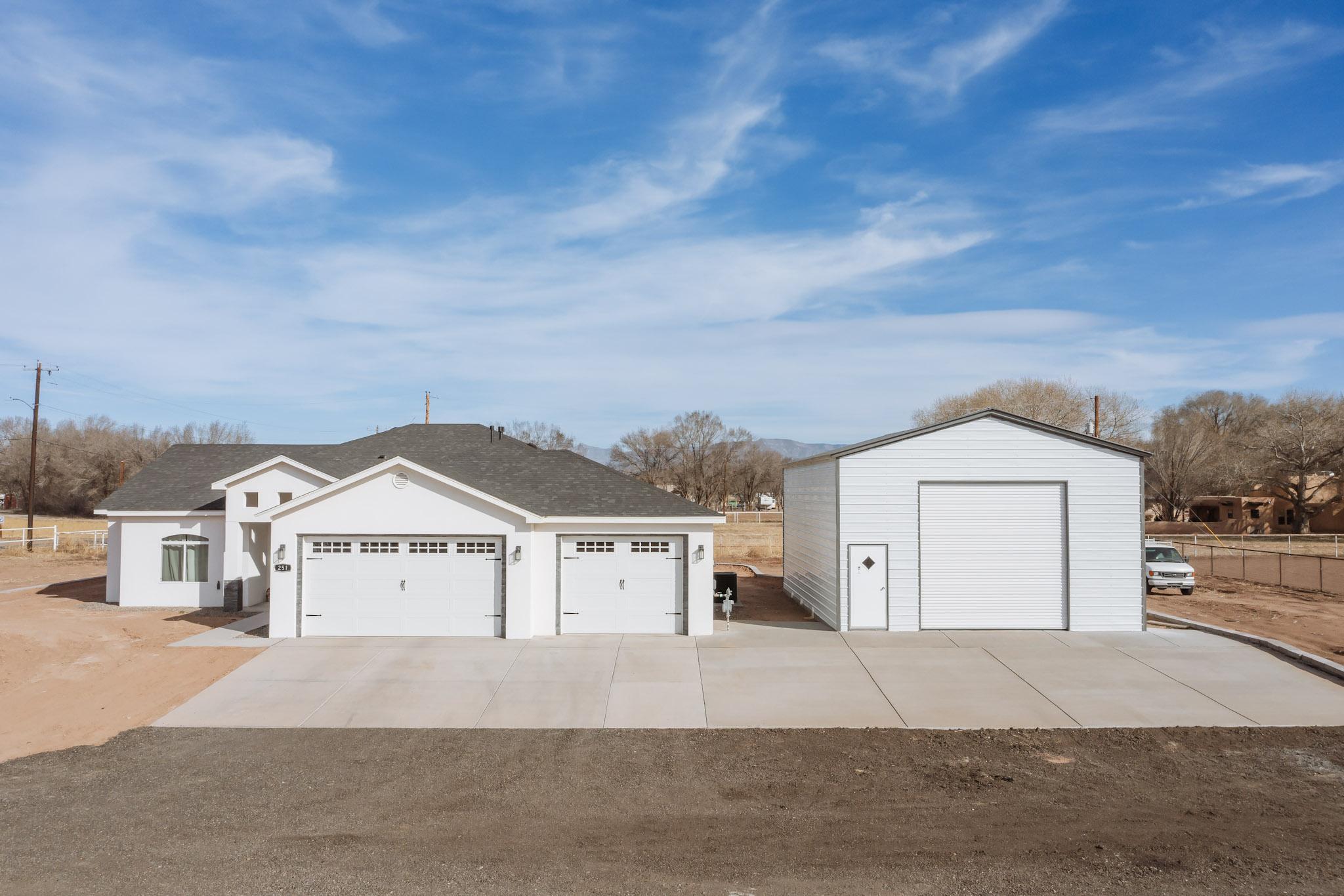 251 Trujillo Street, Los Lunas, New Mexico image 1