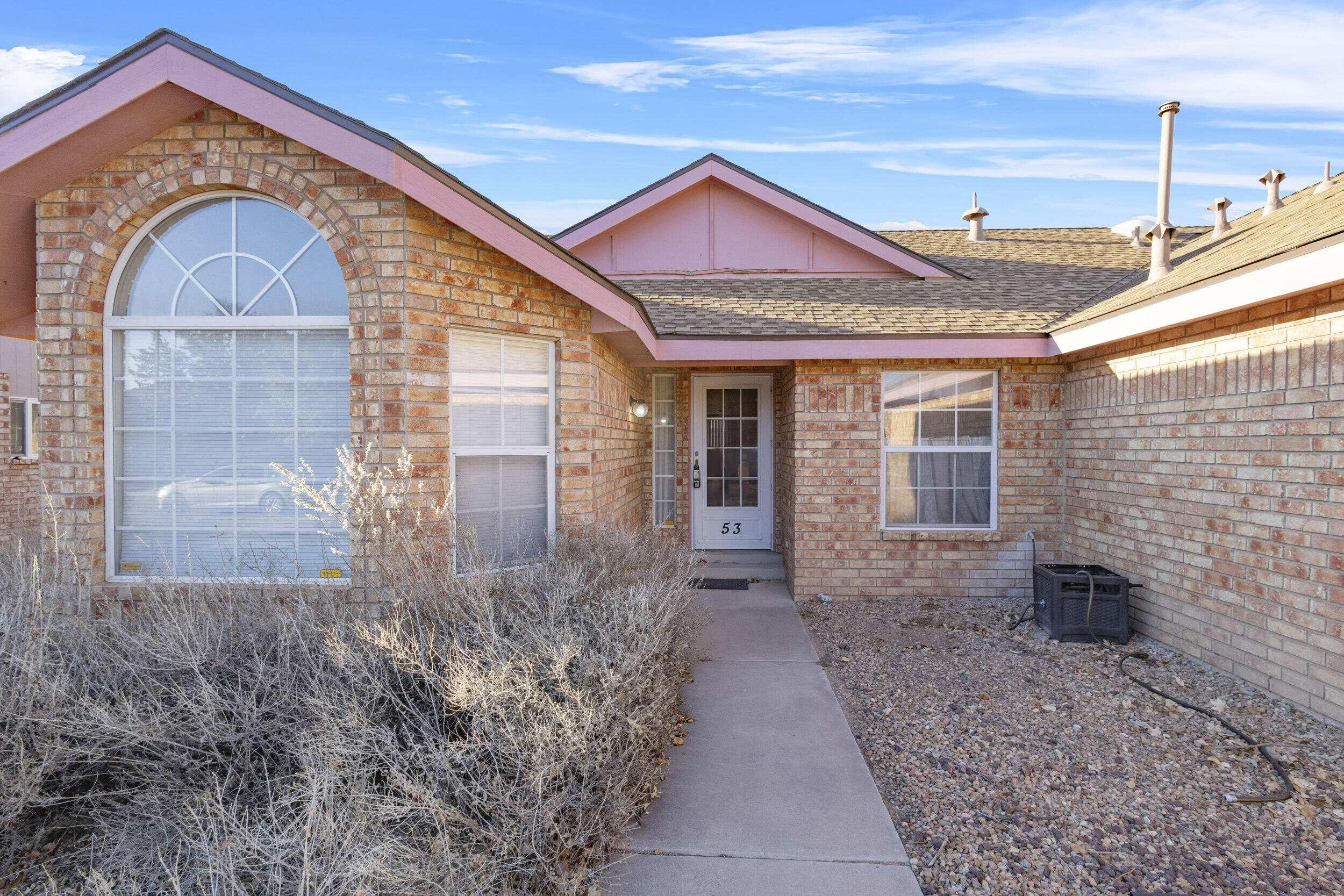 53 Juniper Avenue, Los Lunas, New Mexico image 2