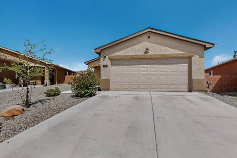 Photo of 3892 Hernandez Street SW, Los Lunas, NM 87031 (MLS # 1106370)