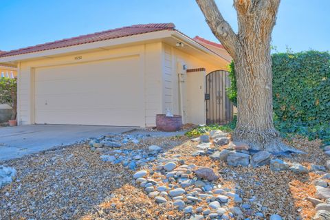 Photo of 10232 Casador Del Oso NE, Albuquerque, NM 87111 (MLS # 1096263)