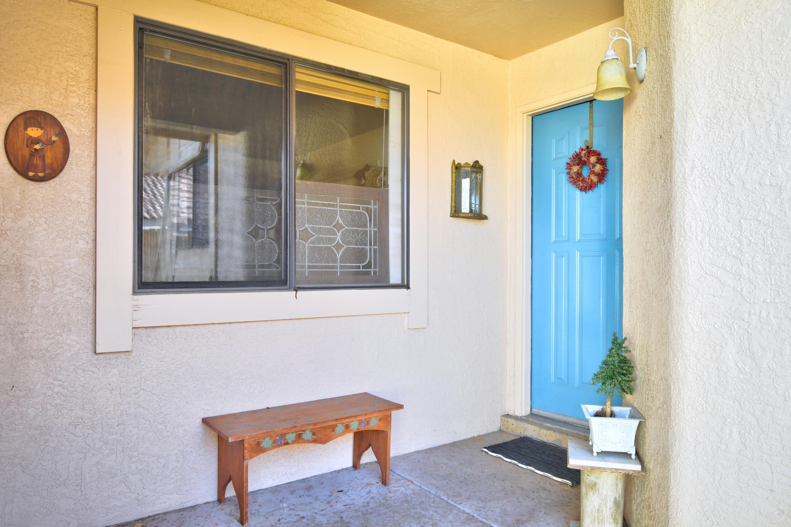 10232 Casador Del Oso NE