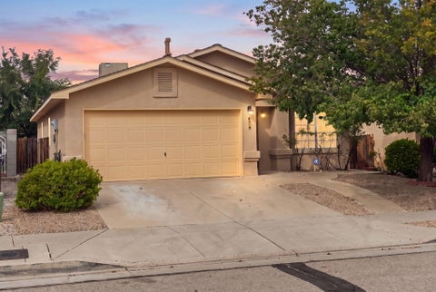 Photo of 6419 Amberside Road NW, Albuquerque, NM 87120 (MLS # 1111722)