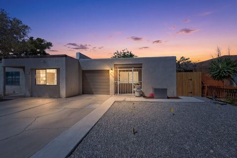 3233 Corona Drive NW Albuquerque NM 87120