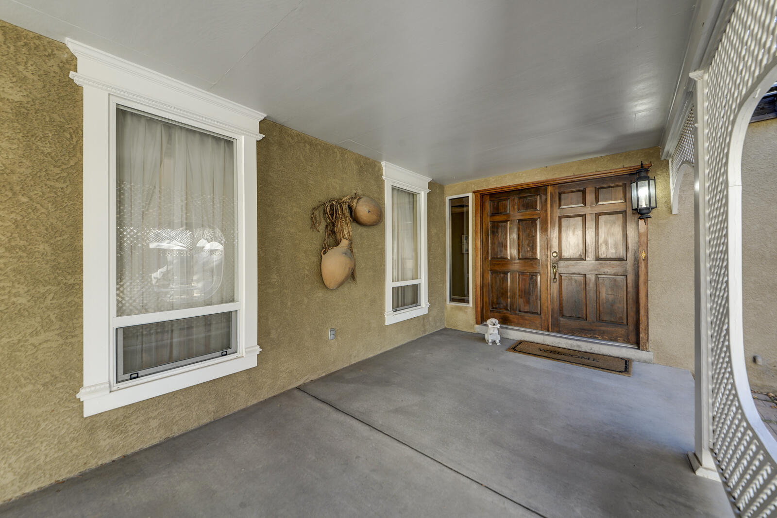 6101 Quemado Drive NE