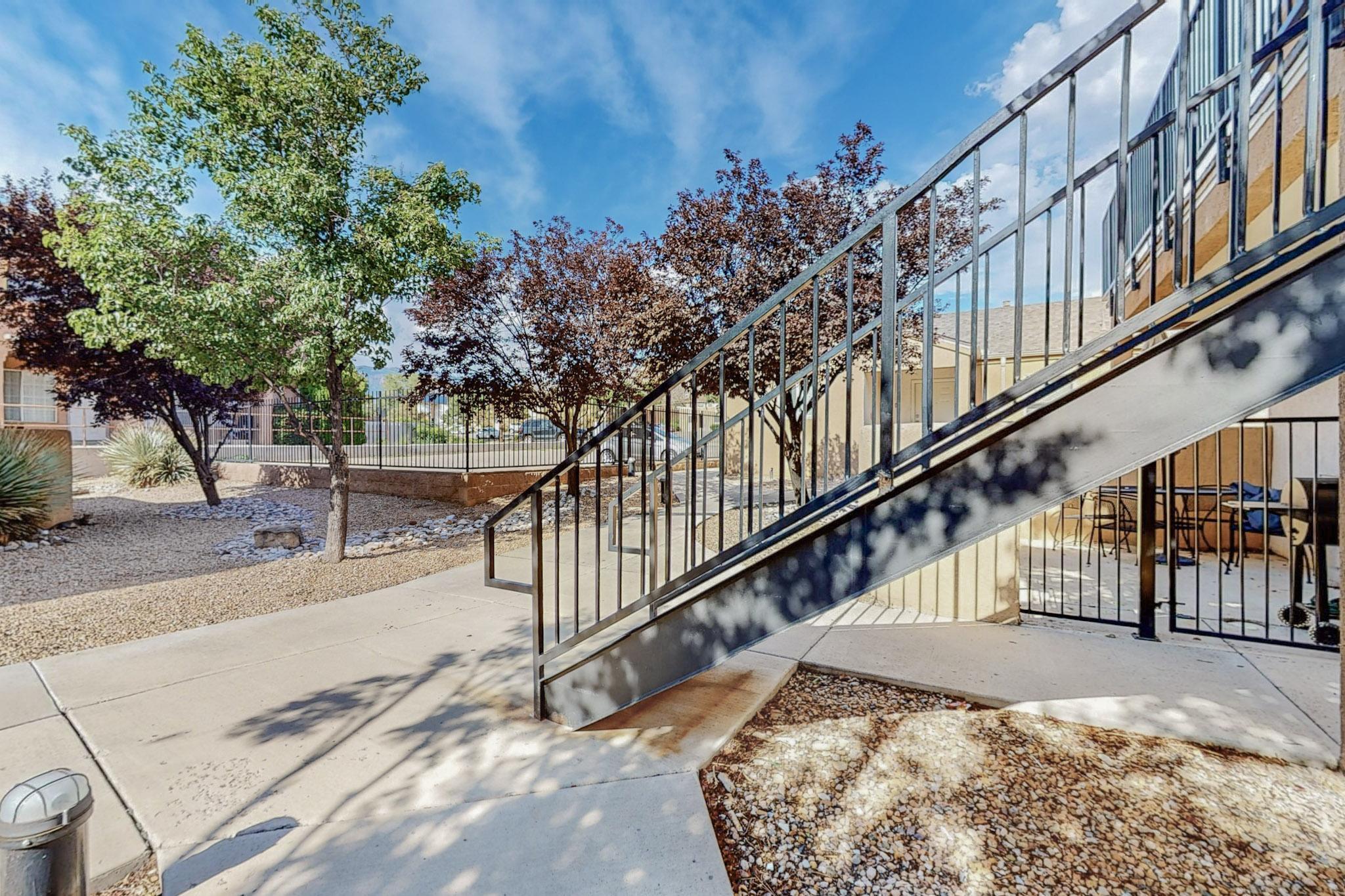 2401 Chelwood Park Boulevard #D2, Albuquerque, New Mexico image 3