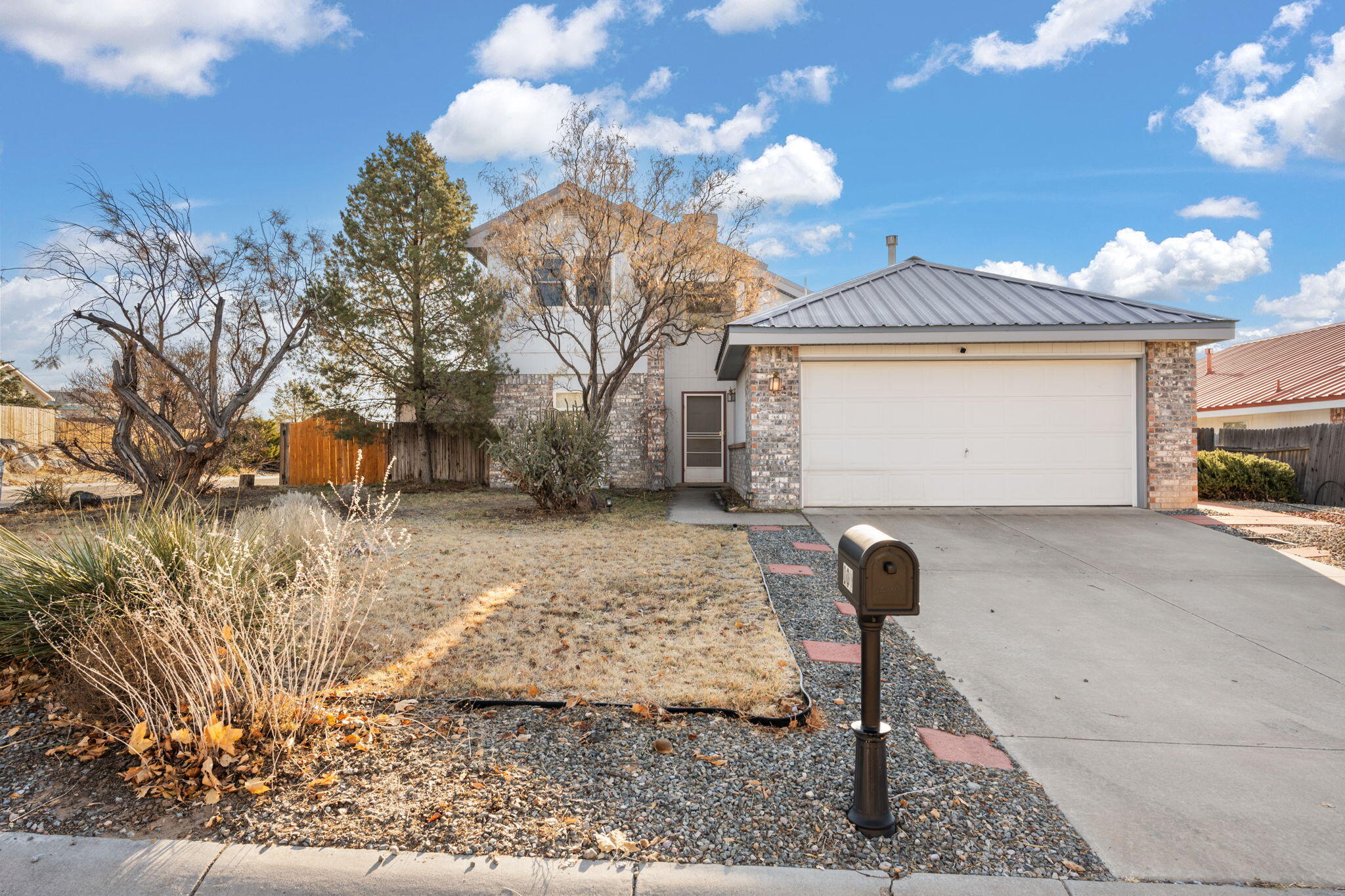 100 Vissing Place, Los Lunas, New Mexico image 1