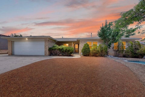 Homes For Sale - 11424 Key West Drive<br/> Bernalillo County, Albuquerque, NM 87111