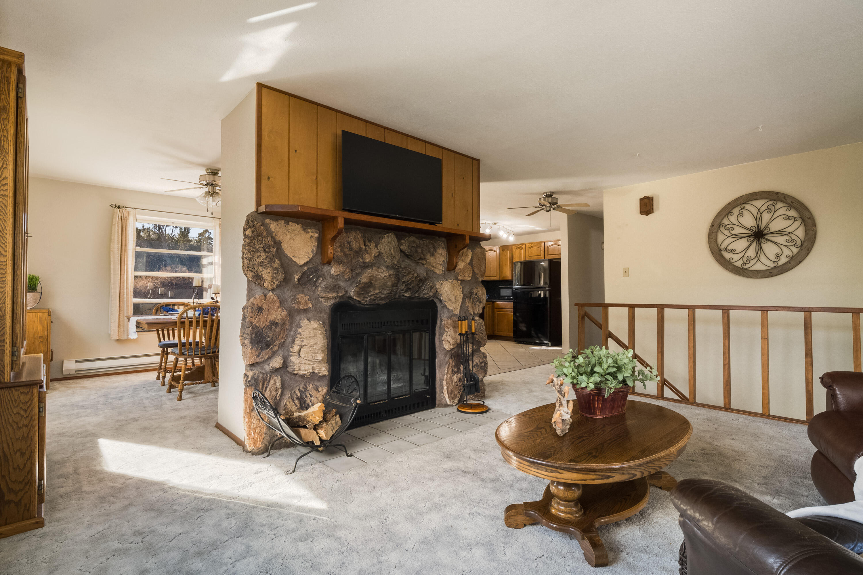 154 Sangre De Cristo Circle, Cedar Crest, New Mexico image 17