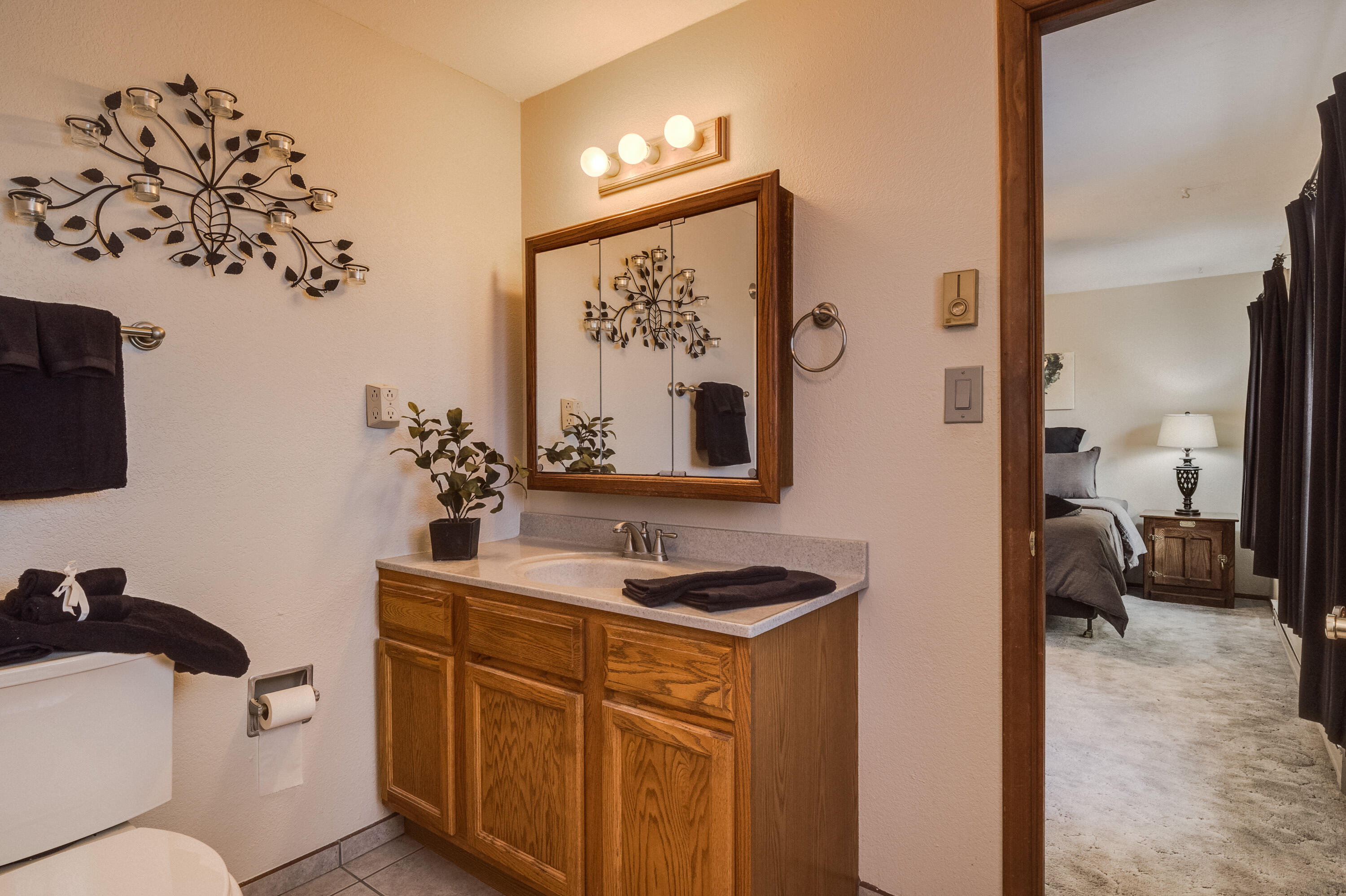 154 Sangre De Cristo Circle, Cedar Crest, New Mexico image 25