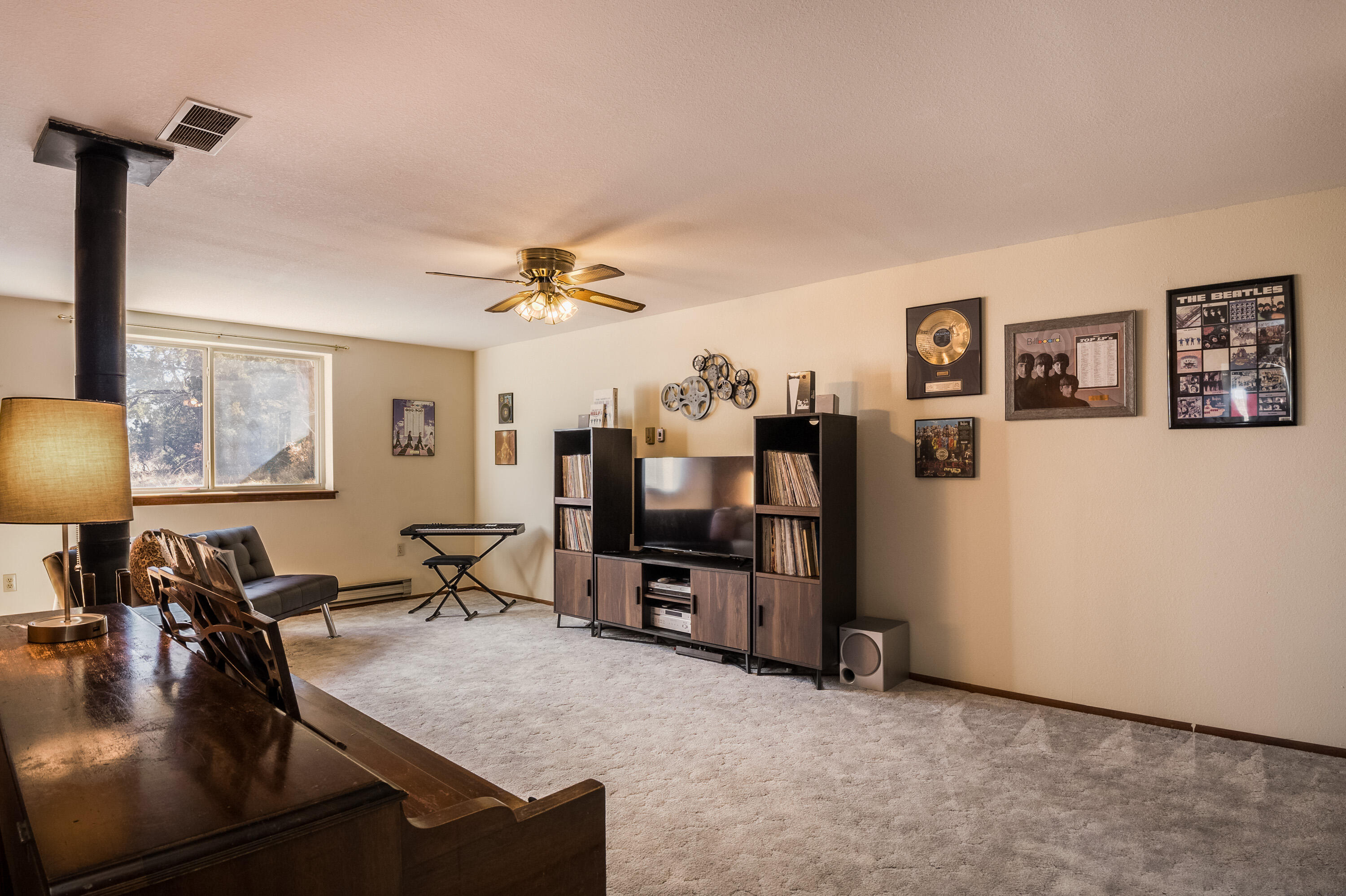 154 Sangre De Cristo Circle, Cedar Crest, New Mexico image 9