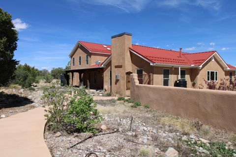 39 Sandoval Road Edgewood NM 87015