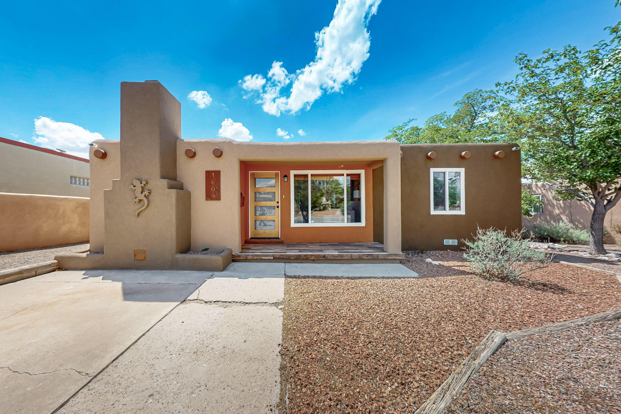 1609 Cornell Drive, Albuquerque, New Mexico image 1