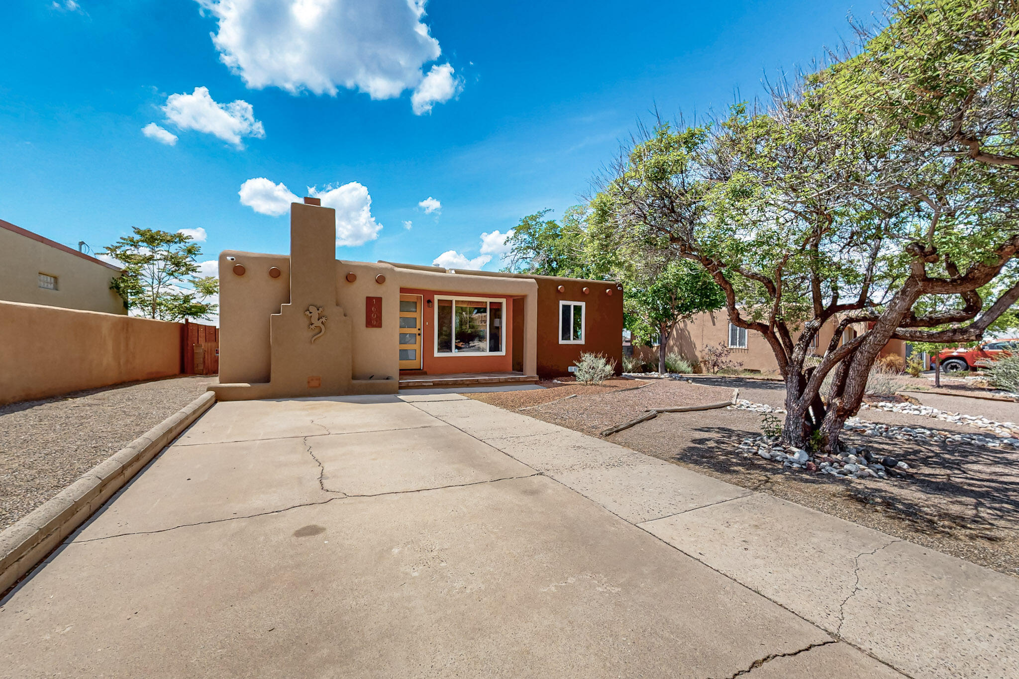 1609 Cornell Drive, Albuquerque, New Mexico image 2