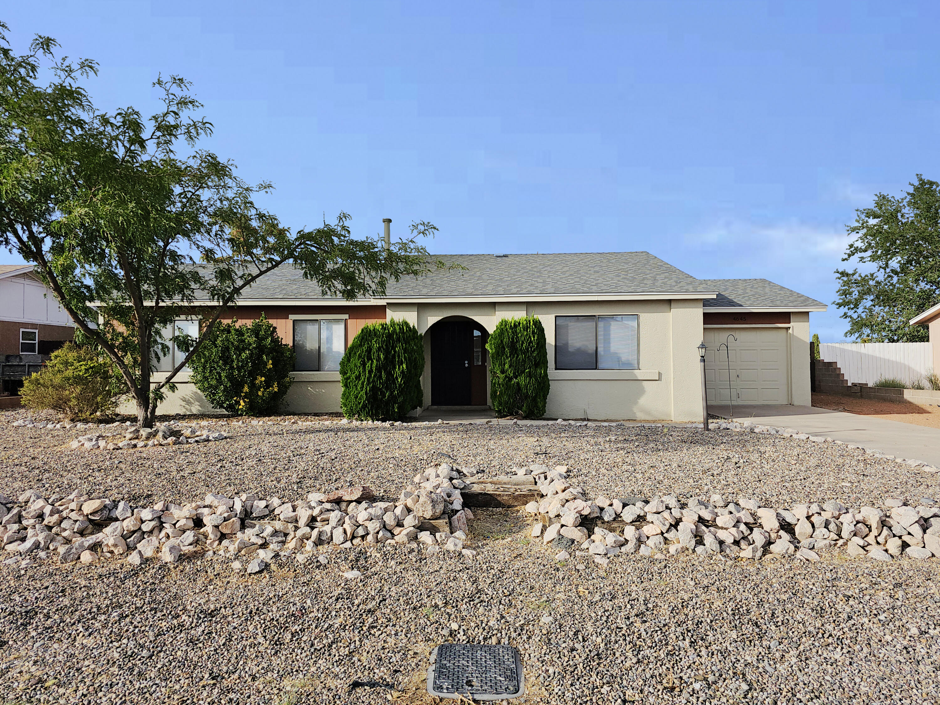 4645 Gypsum Drive, Rio Rancho, New Mexico image 2