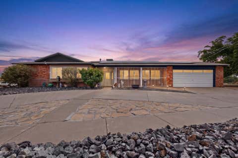 Photo of 8903 Hannett Avenue NE, Albuquerque, NM 87112 (MLS # 1108534)