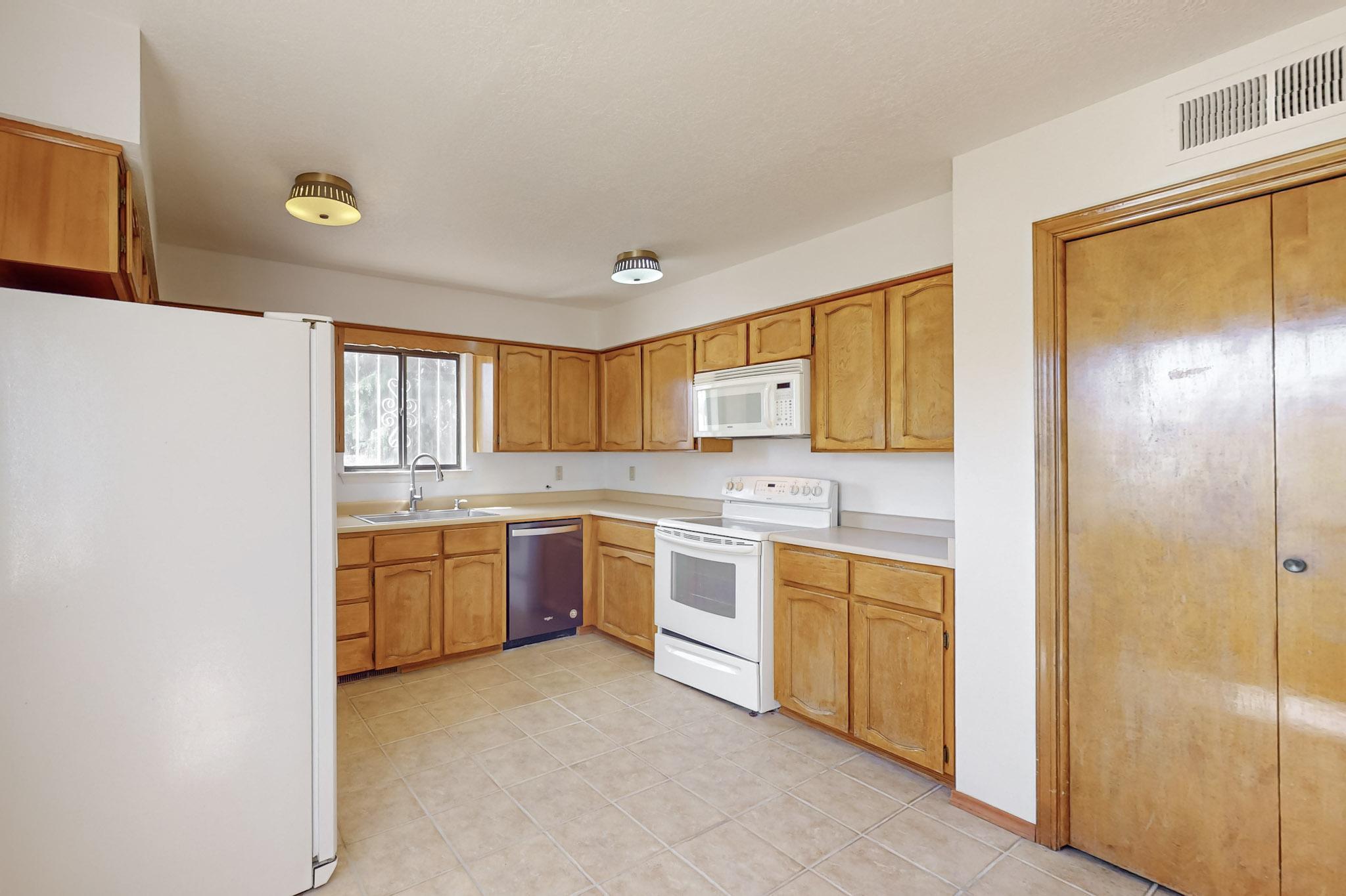 5701 Manzanillo Loop, Albuquerque, New Mexico image 30