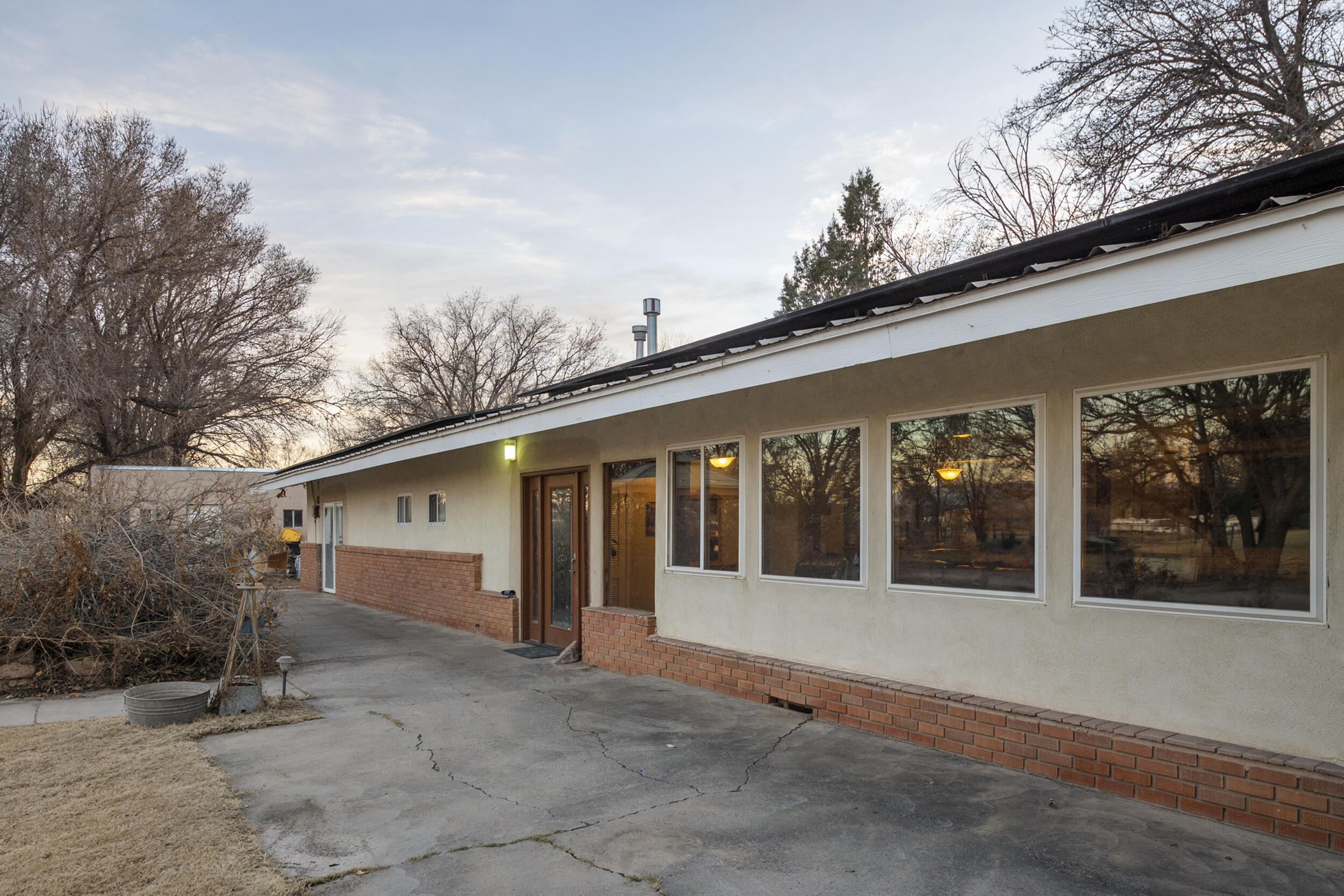 528 Don Sosteno Road, Los Lunas, New Mexico image 5