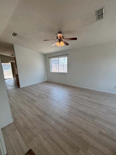 Homes For Rent - 7822 Desert Springs Court<br/> Albuquerque, NM 87121