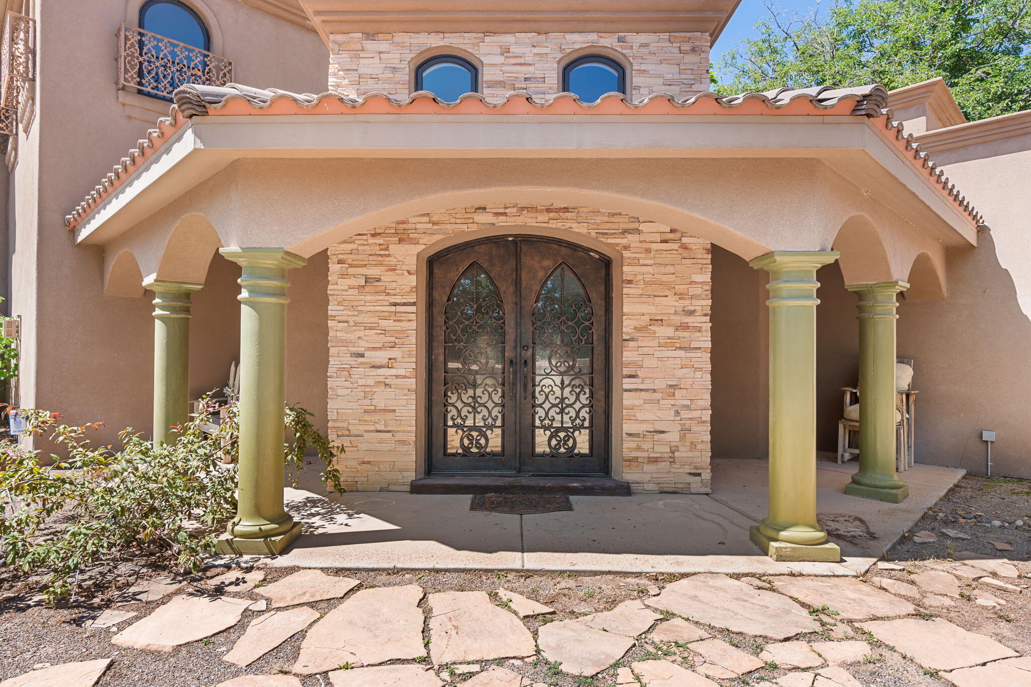 746 Chamisal Road NW