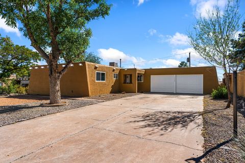 Photo of 5608 Drake Avenue NW, Albuquerque, NM 87114 (MLS # 1094765)