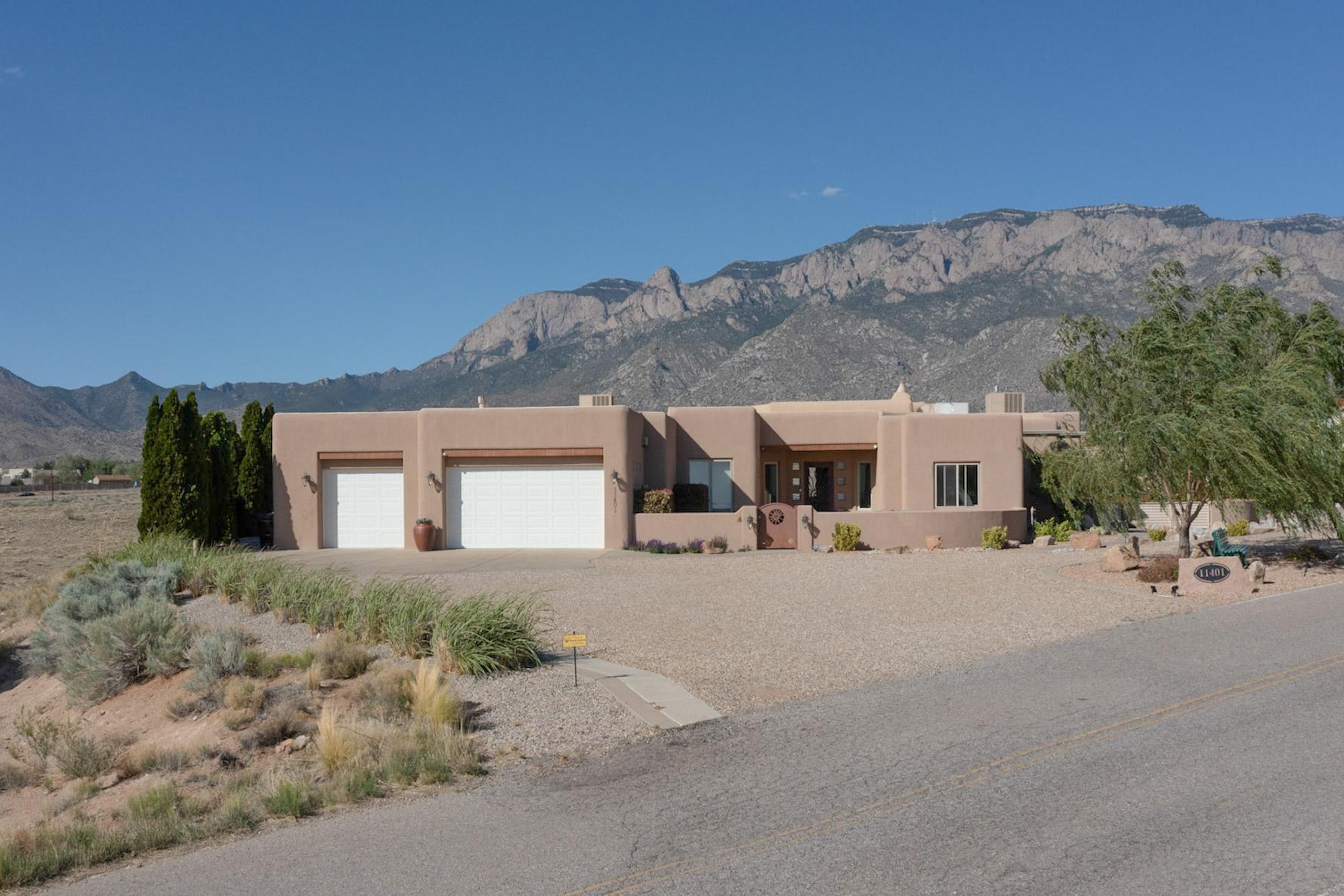 11401 San Bernardino Drive, Albuquerque, New Mexico image 1