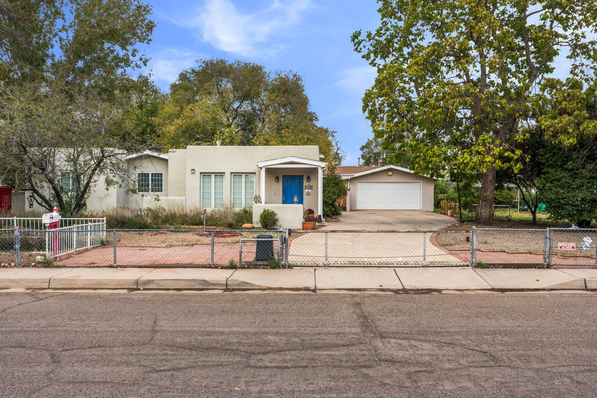 3123 Spur Court NW