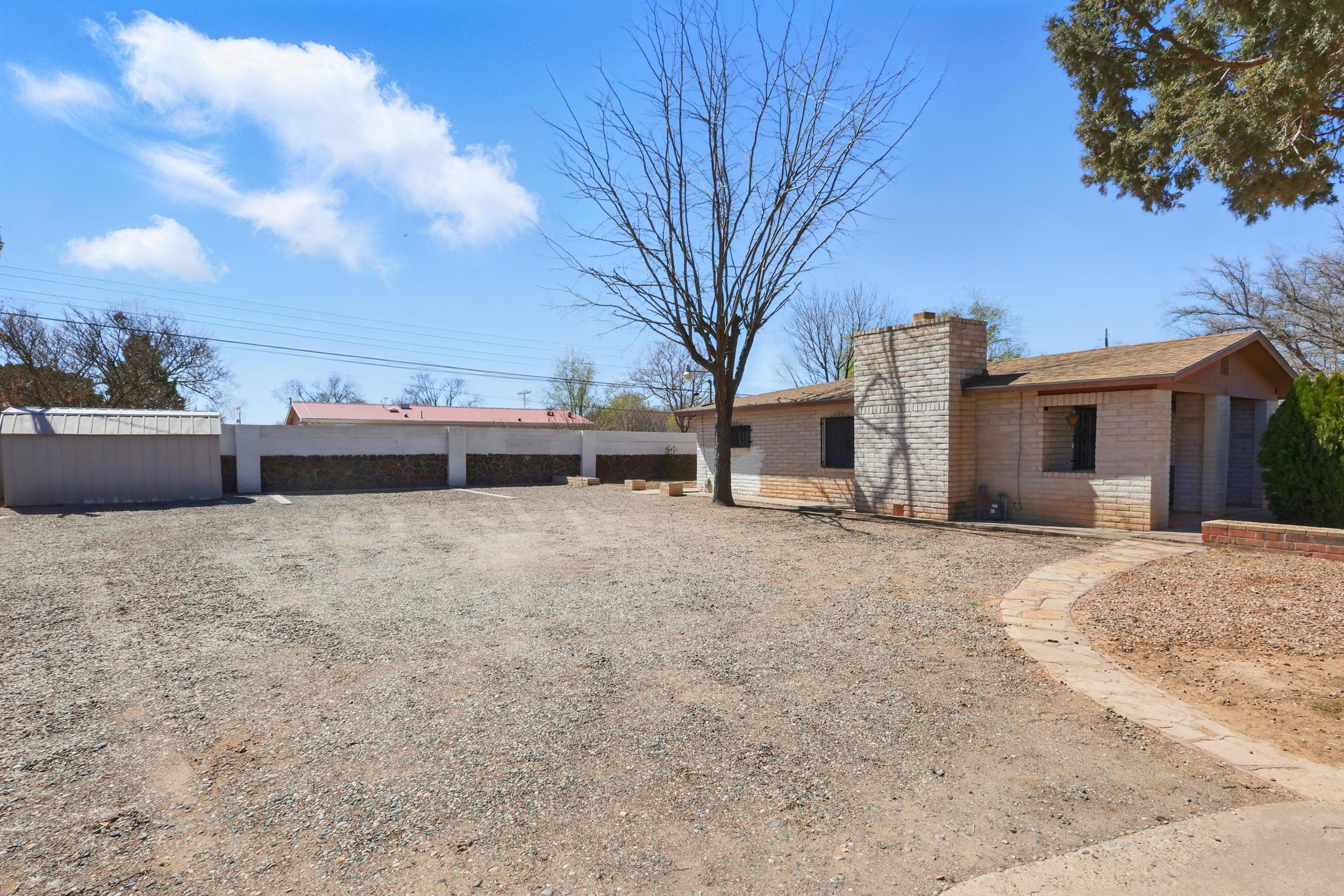 316 Camino Seis, Albuquerque, New Mexico image 23