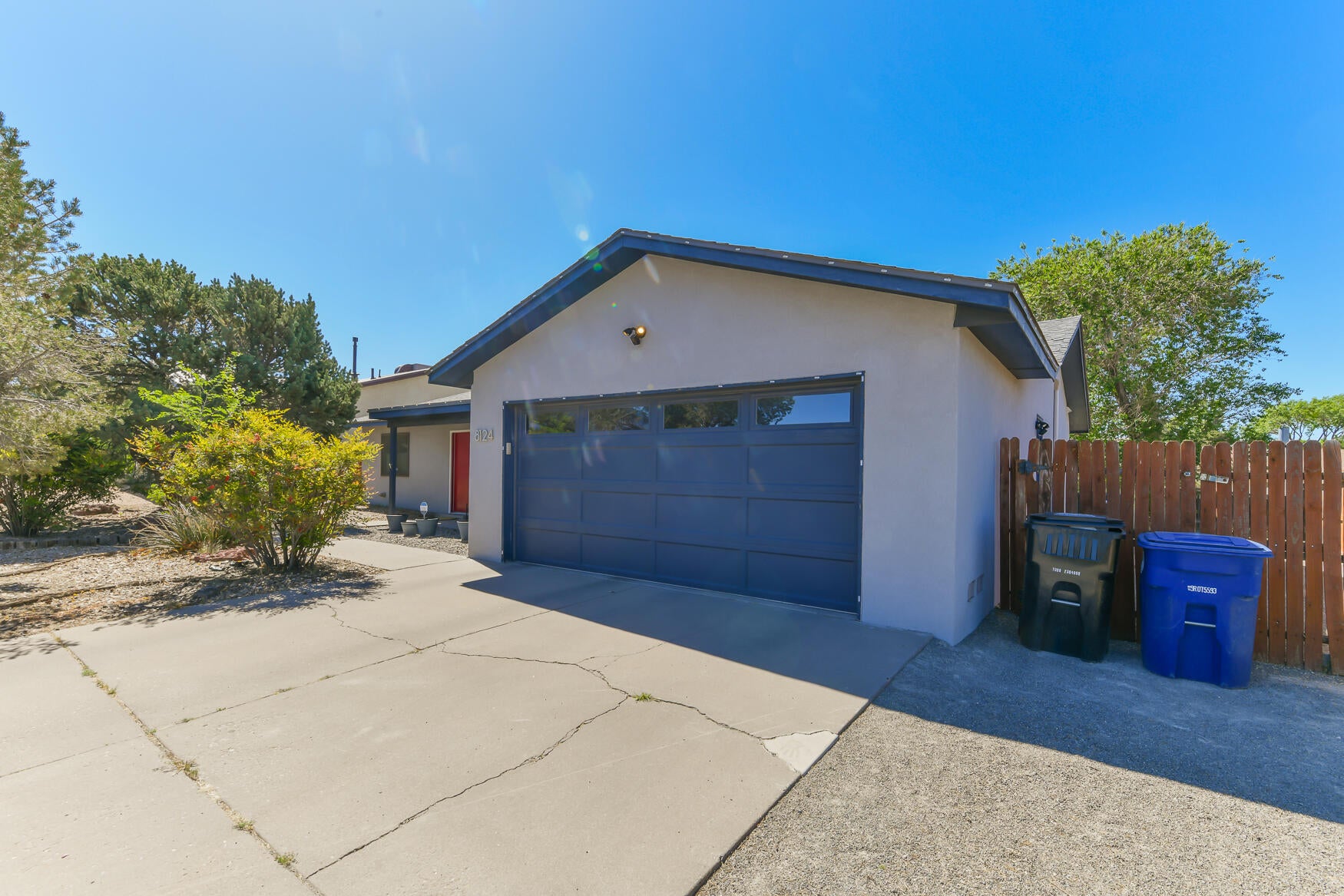 8124 Loma Del Norte Road NE