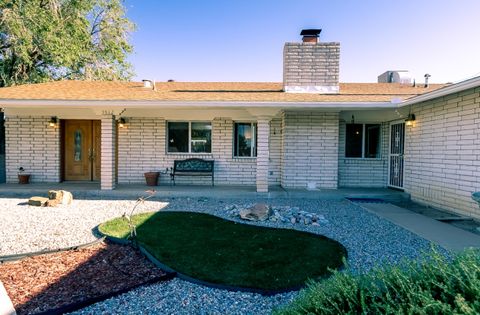 Photo of 3912 Denise Court NE, Albuquerque, NM 87111 (MLS # 1091126)