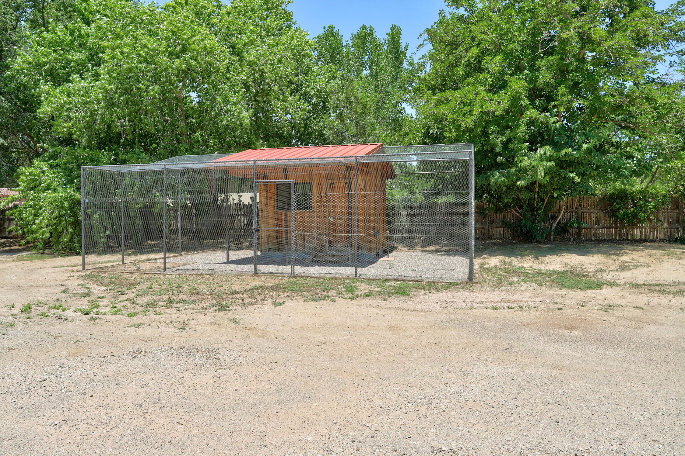 8710 Rio Grande Boulevard, Los Ranchos, New Mexico image 36