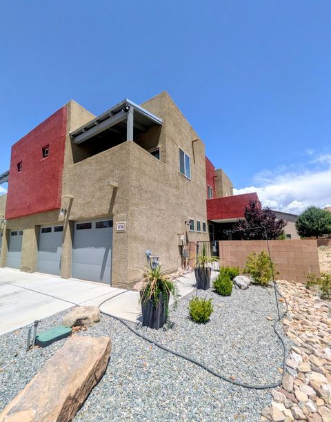 Townhouse For Sale - 1636 Gulfstream Drive<br/> Bernalillo County, Albuquerque, NM 87123