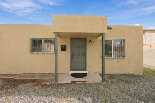 1324 SPENCE AVE SE, ALBUQUERQUE, NM 87106 - Image dfc313ee61ac075dc8ed3d8f56a4d4c6/433840106