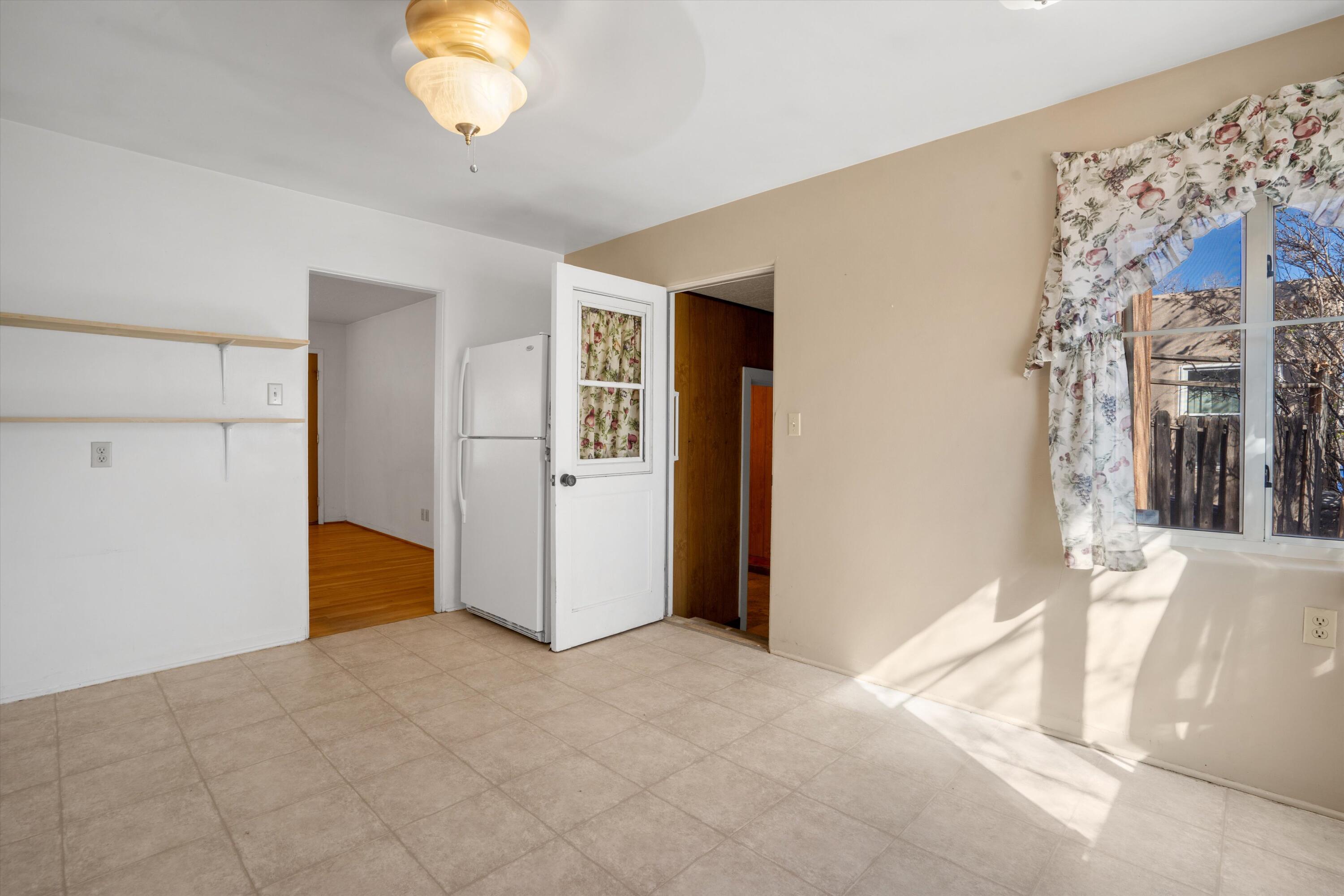 808 Alvarado Drive, Albuquerque, New Mexico image 8