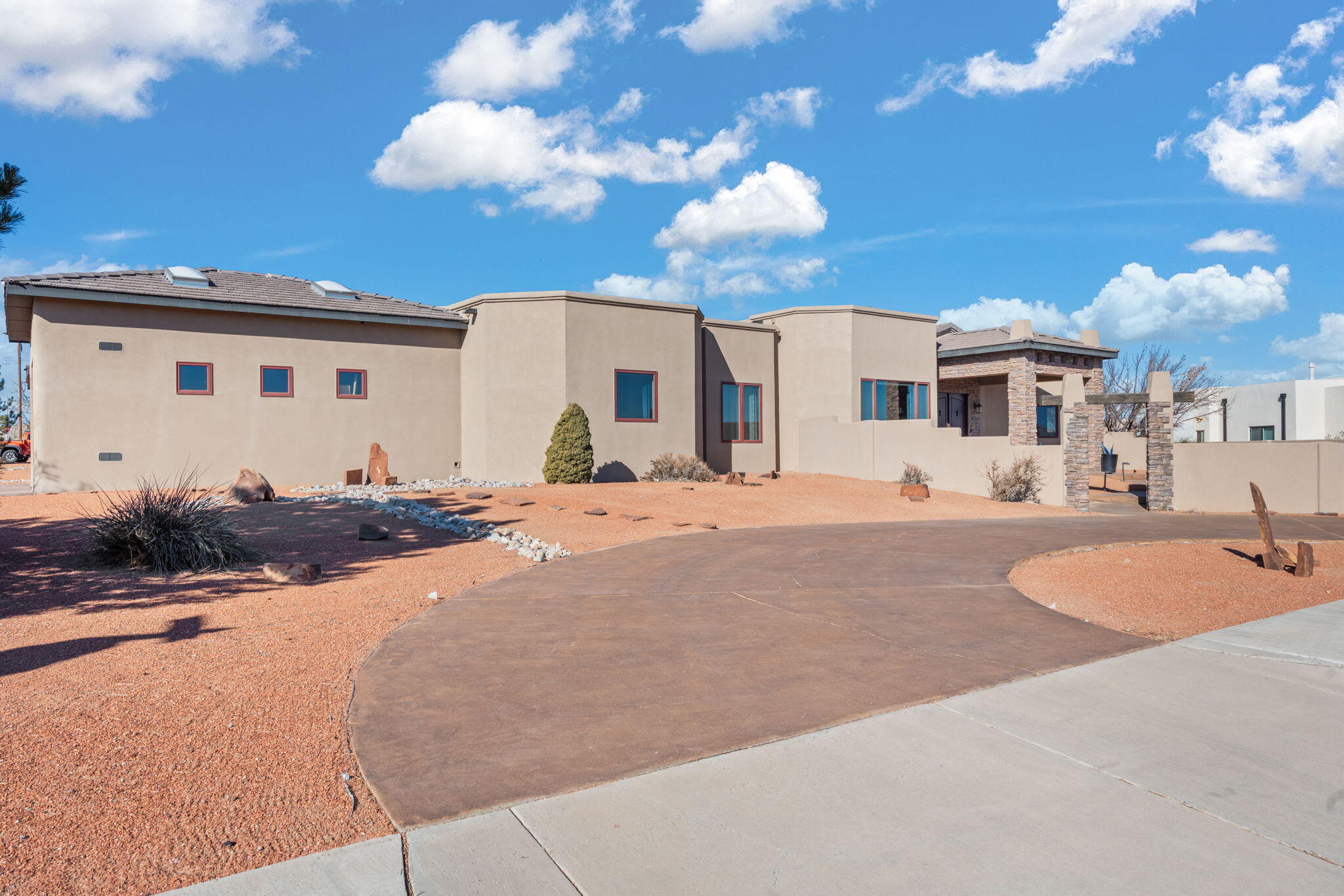 8015 Marigold Drive, Albuquerque, New Mexico image 4