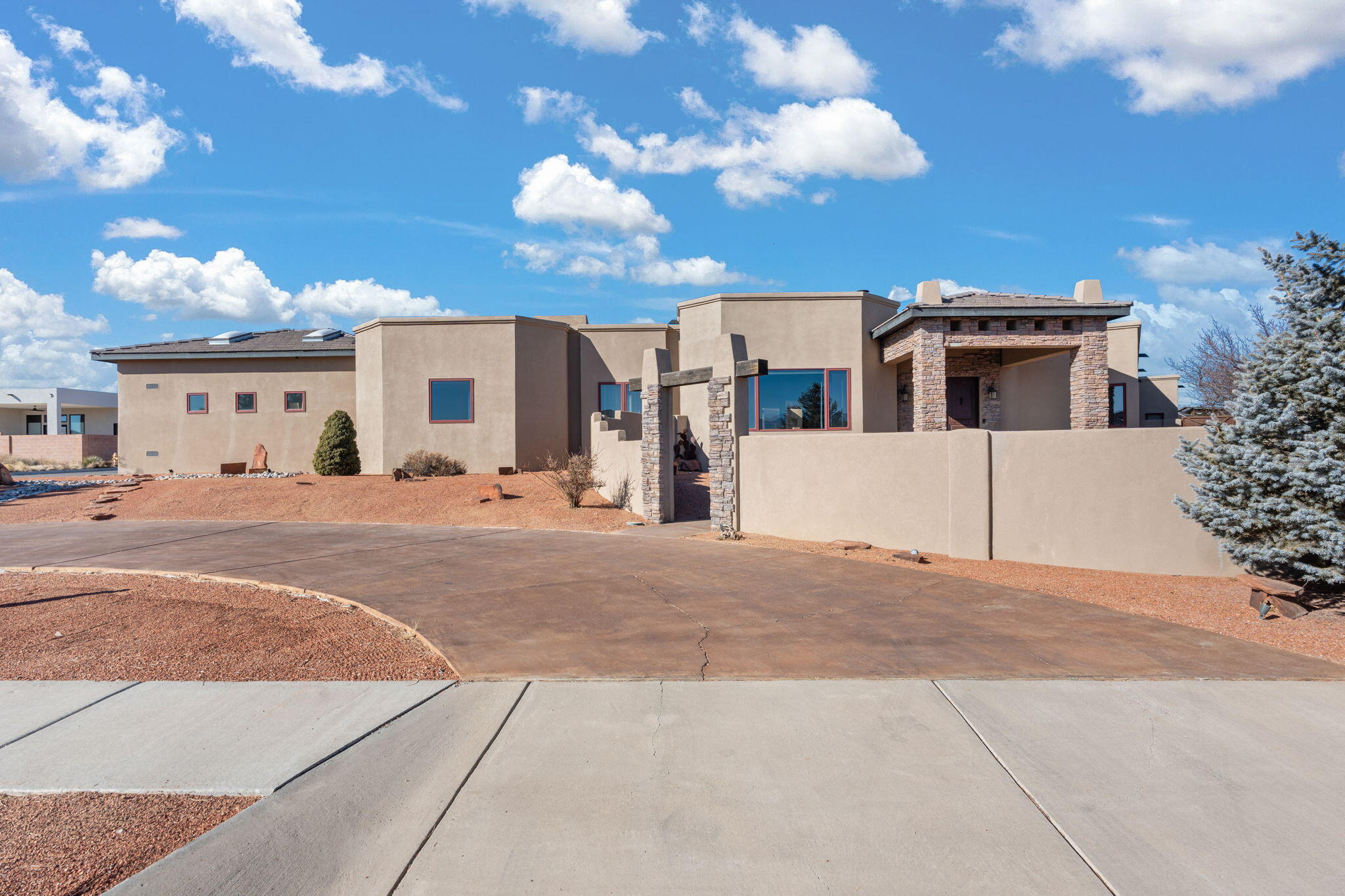 8015 Marigold Drive, Albuquerque, New Mexico image 3