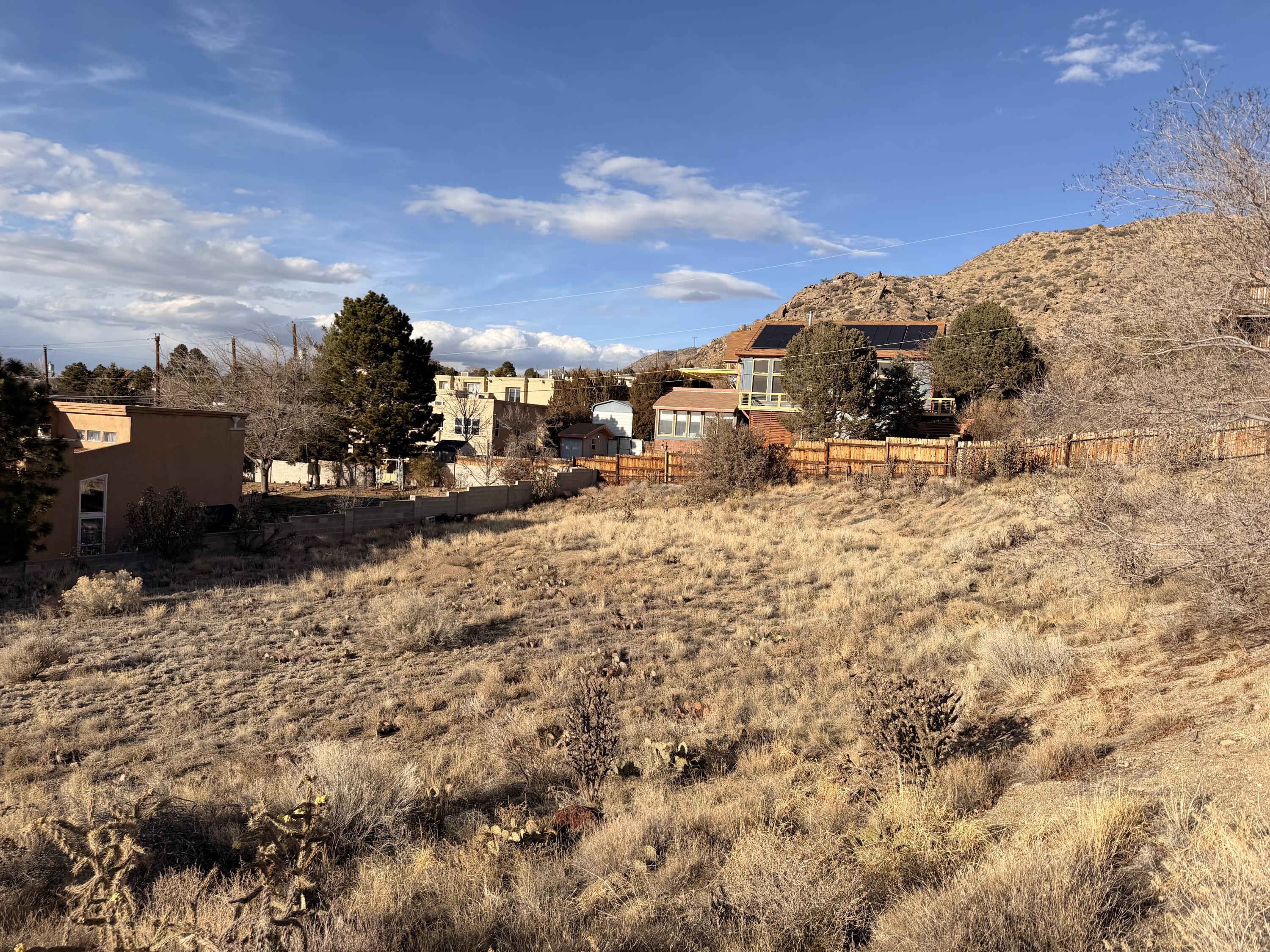 14325 Windsor Place NE