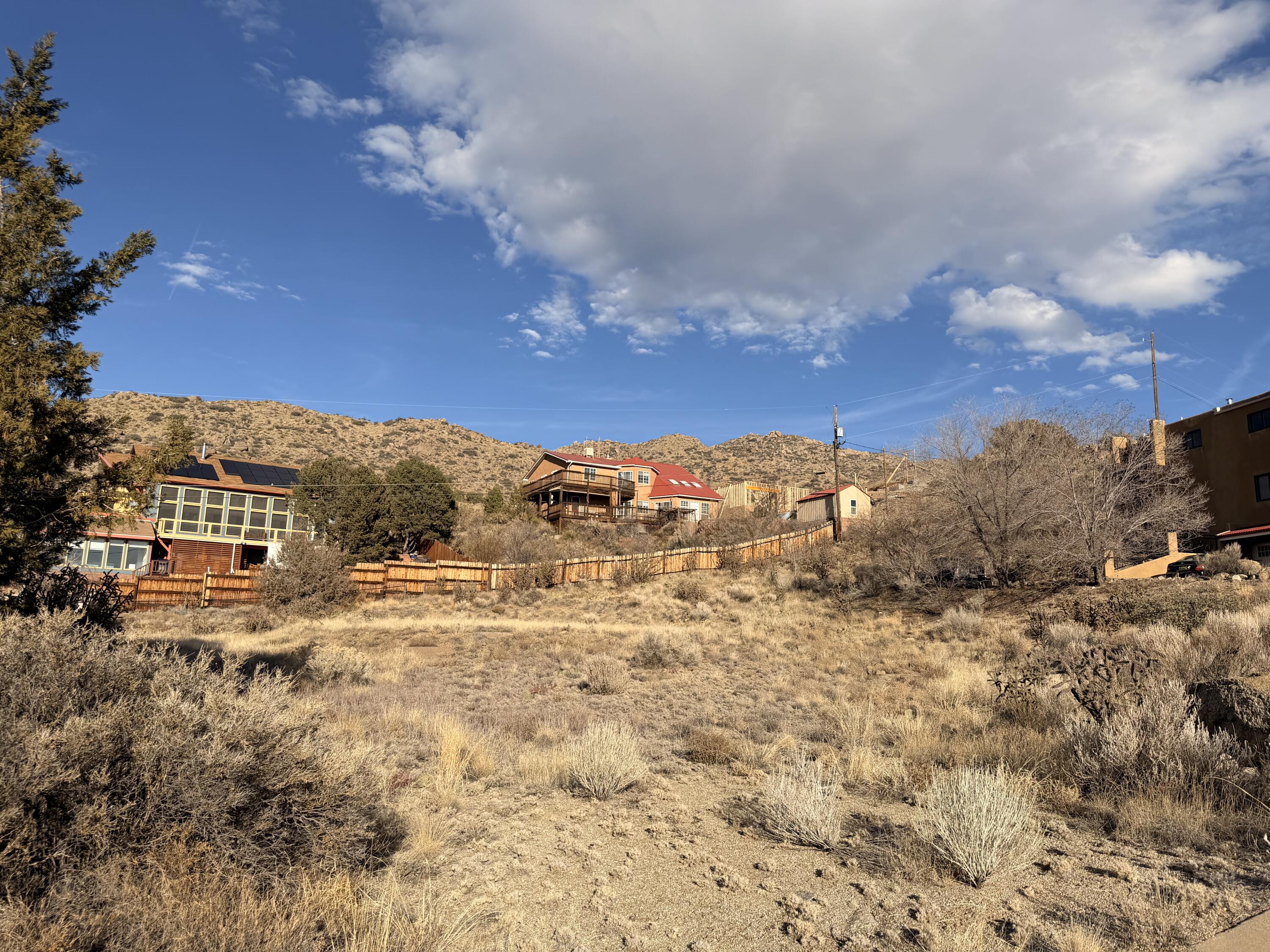 14325 Windsor Place NE