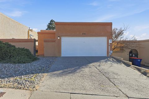 Photo of 12712 Rover Avenue NE, Albuquerque, NM 87112 (MLS # 1097214)