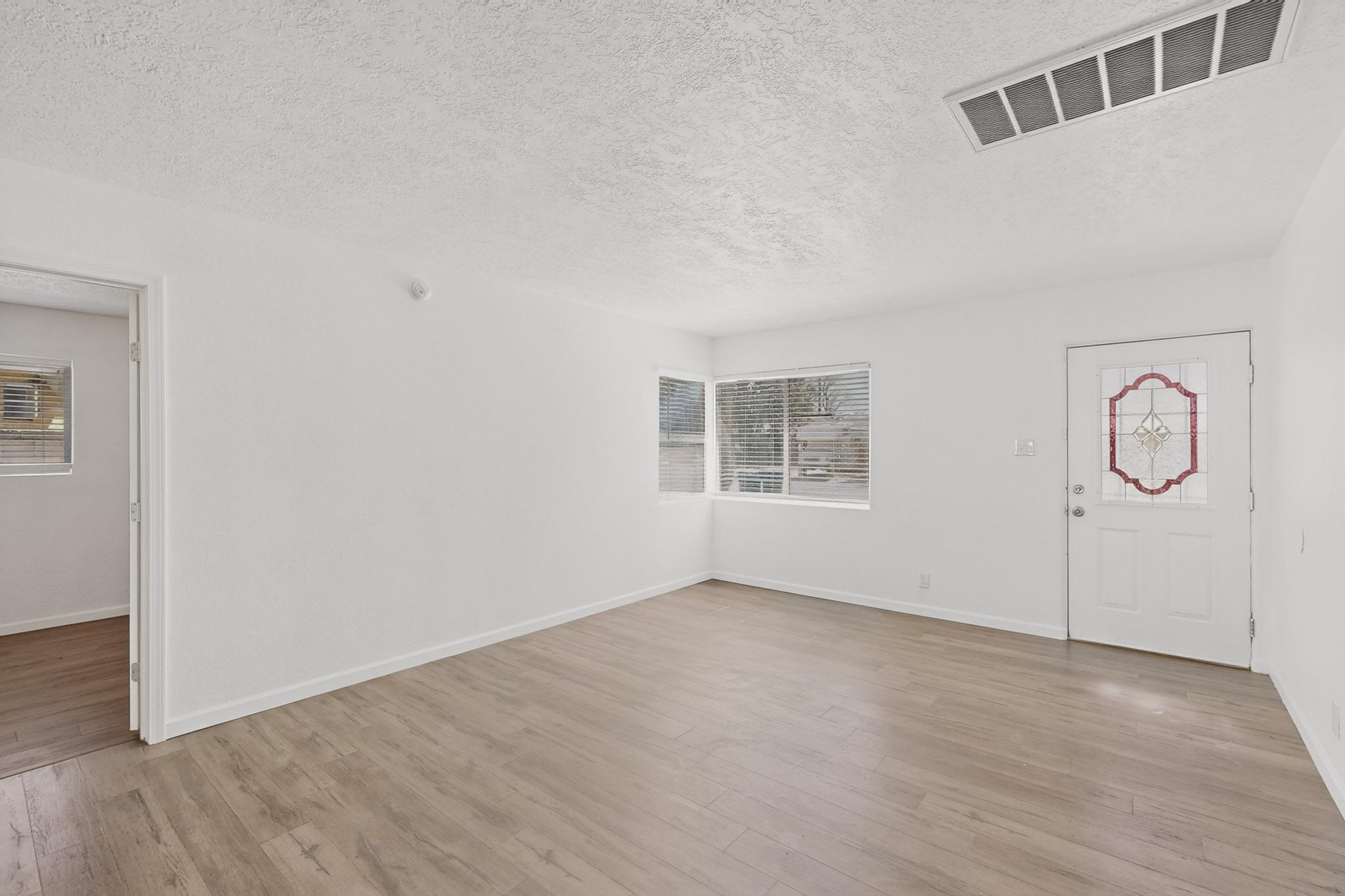 8715 Claremont Avenue NE