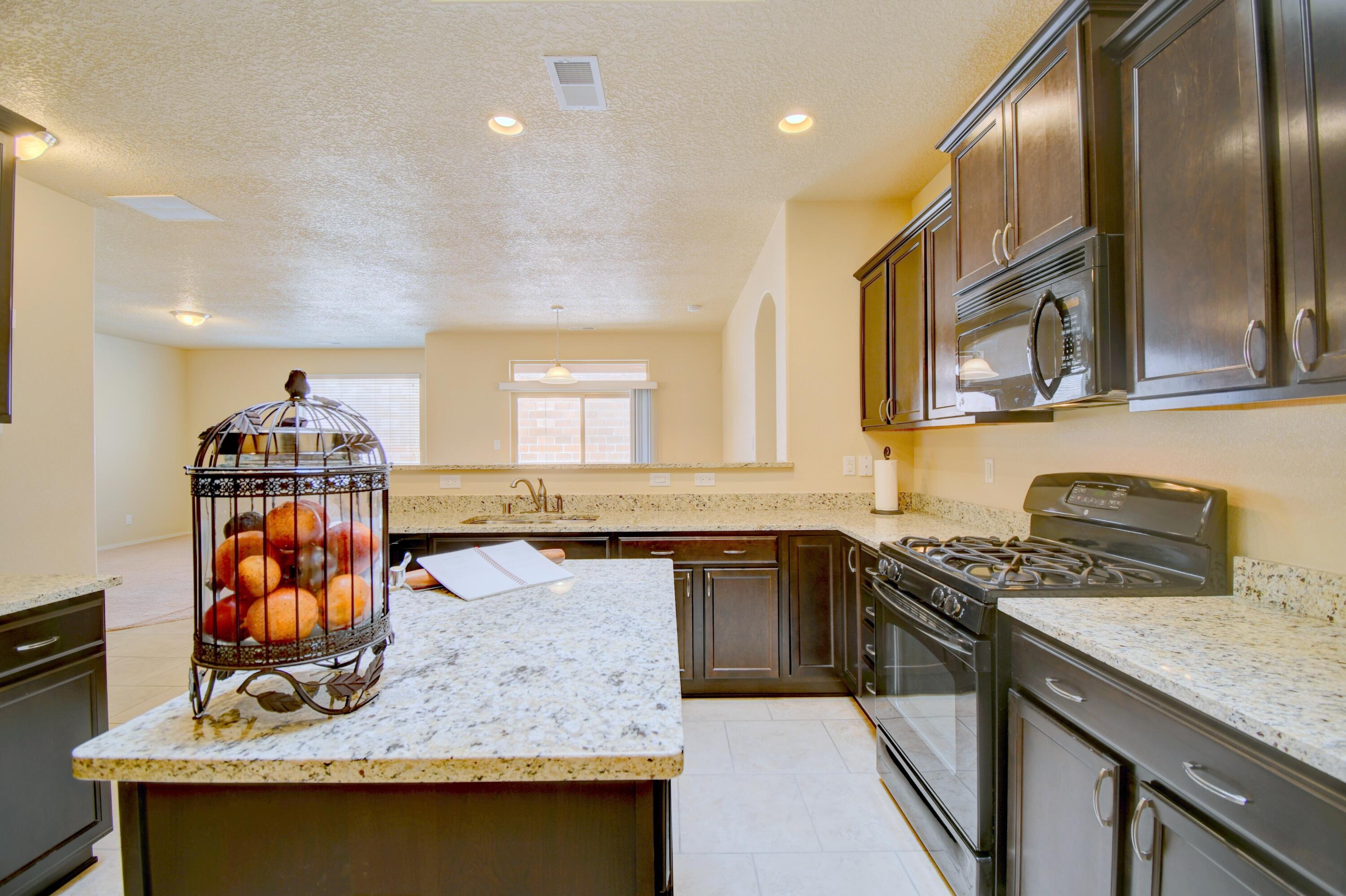 1920 Las Brisas Circle, Rio Rancho, New Mexico image 4