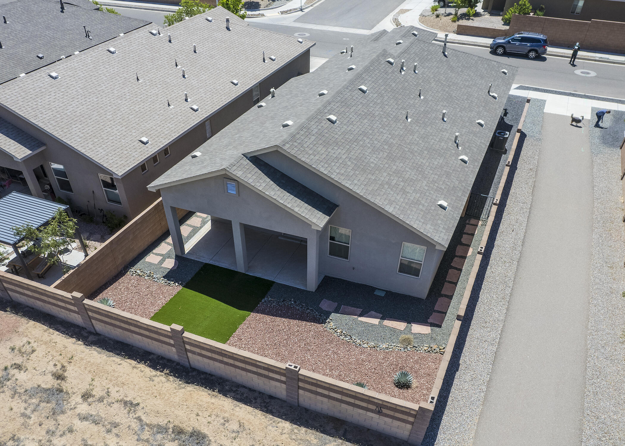 4533 N Golden Eagle Loop NE