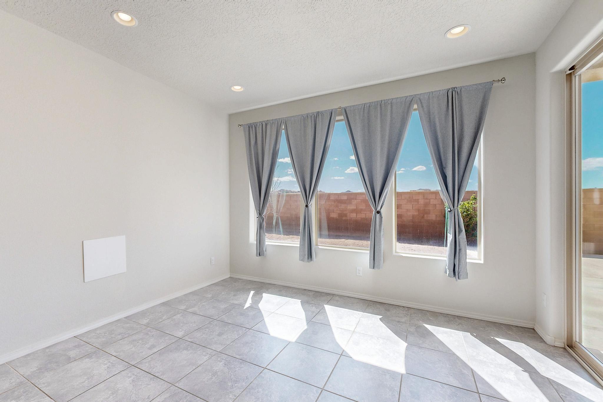 8740 Abierto Vista Circle, Albuquerque, New Mexico image 13