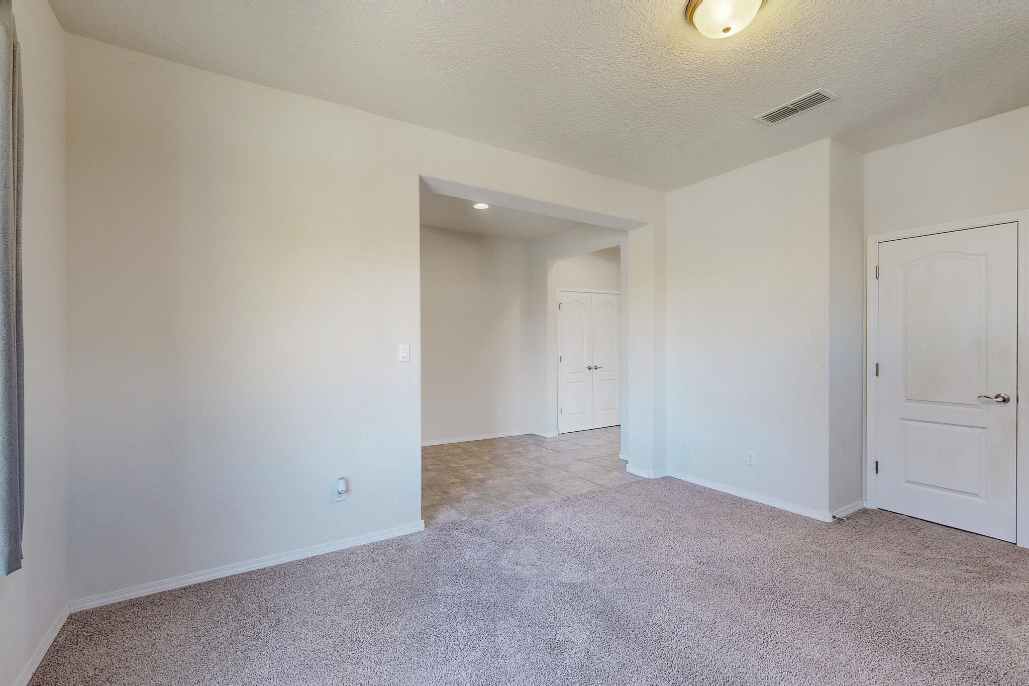 8740 Abierto Vista Circle, Albuquerque, New Mexico image 40