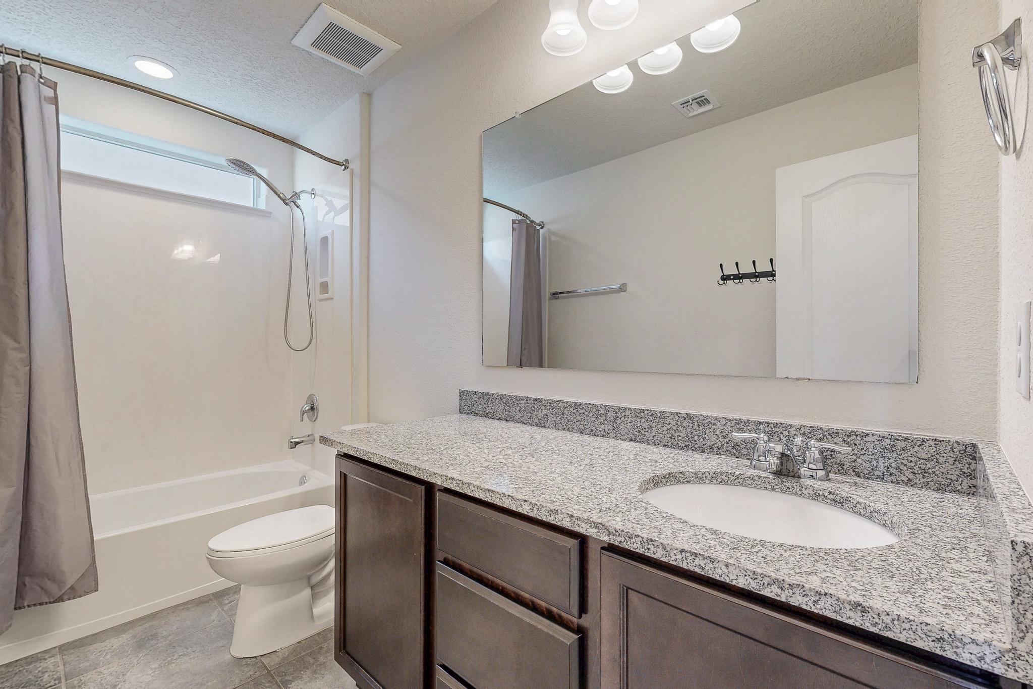 8740 Abierto Vista Circle, Albuquerque, New Mexico image 28
