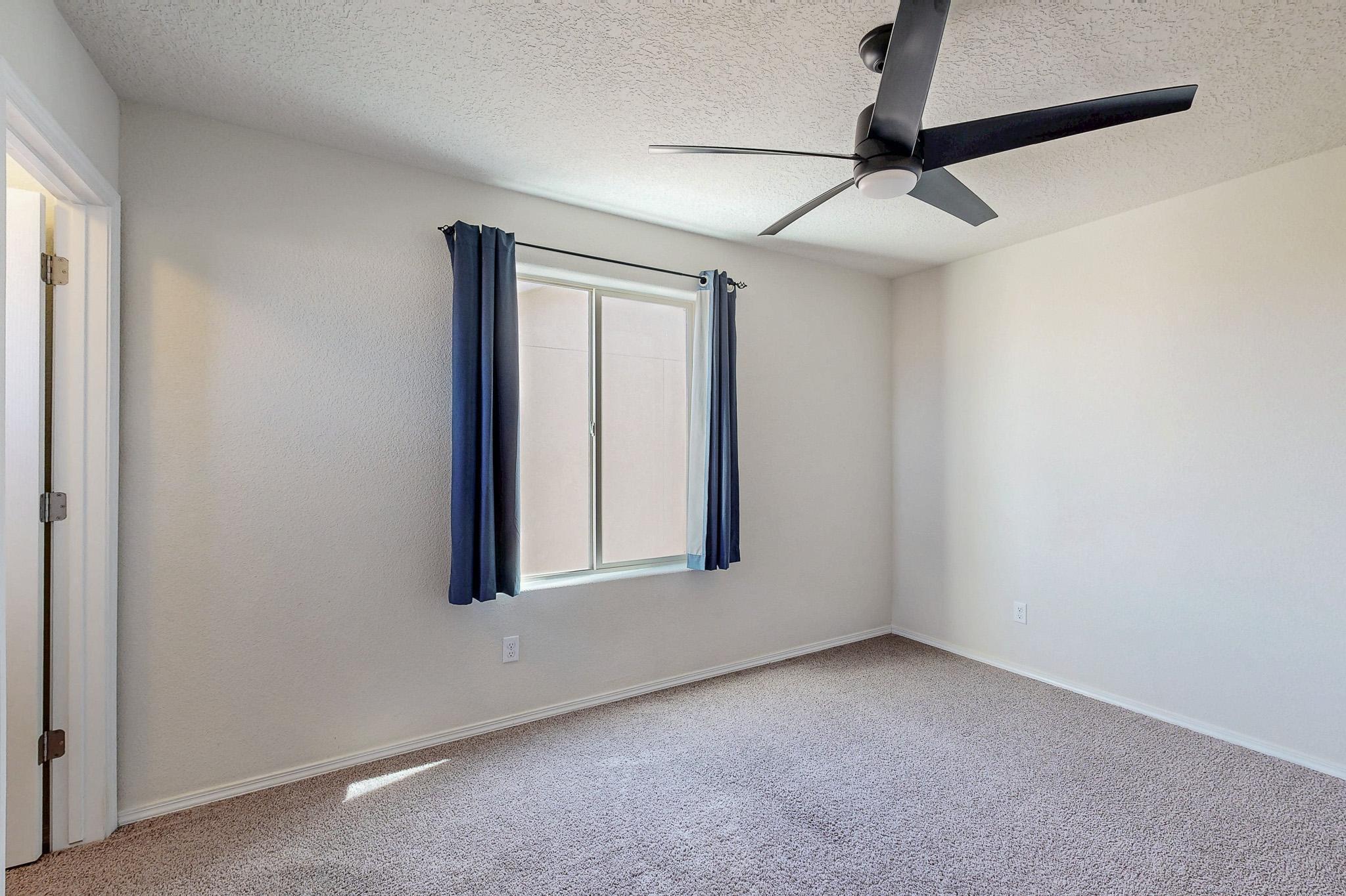 8740 Abierto Vista Circle, Albuquerque, New Mexico image 31