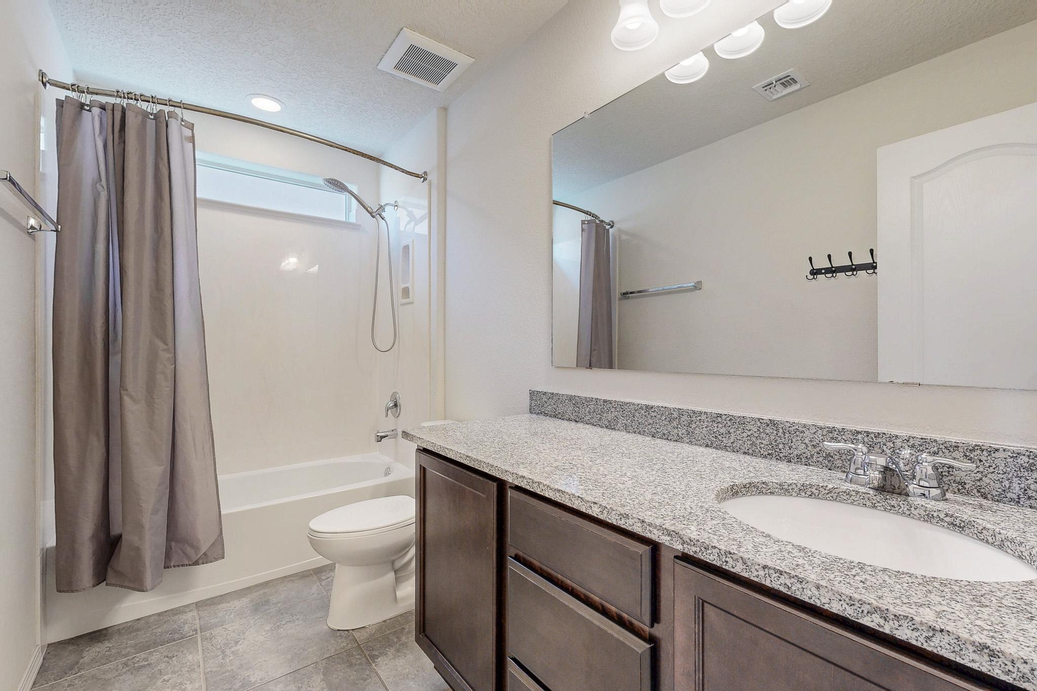 8740 Abierto Vista Circle, Albuquerque, New Mexico image 30