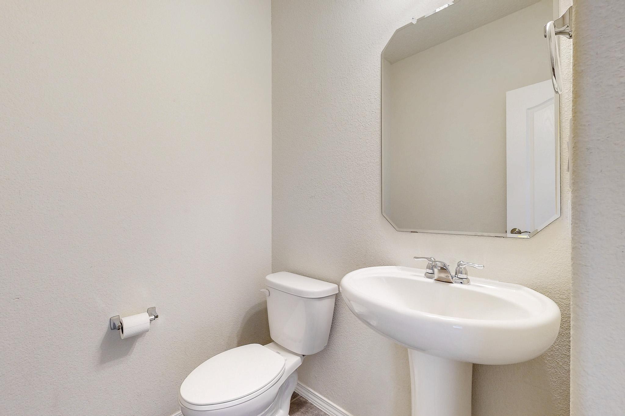 8740 Abierto Vista Circle, Albuquerque, New Mexico image 38