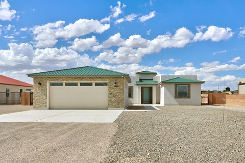 Photo of 509 12th Avenue SE, Rio Rancho, NM 87124 (MLS # 1106663)
